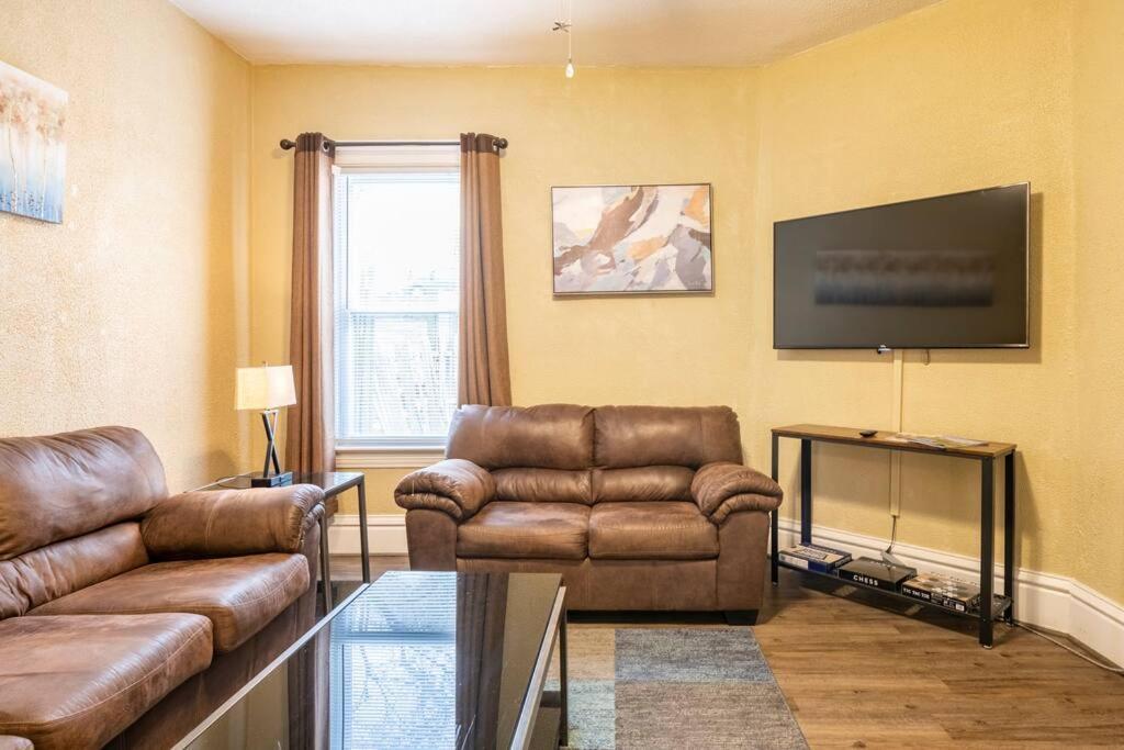 Perfectly Placed Carnegie Extérieur photo